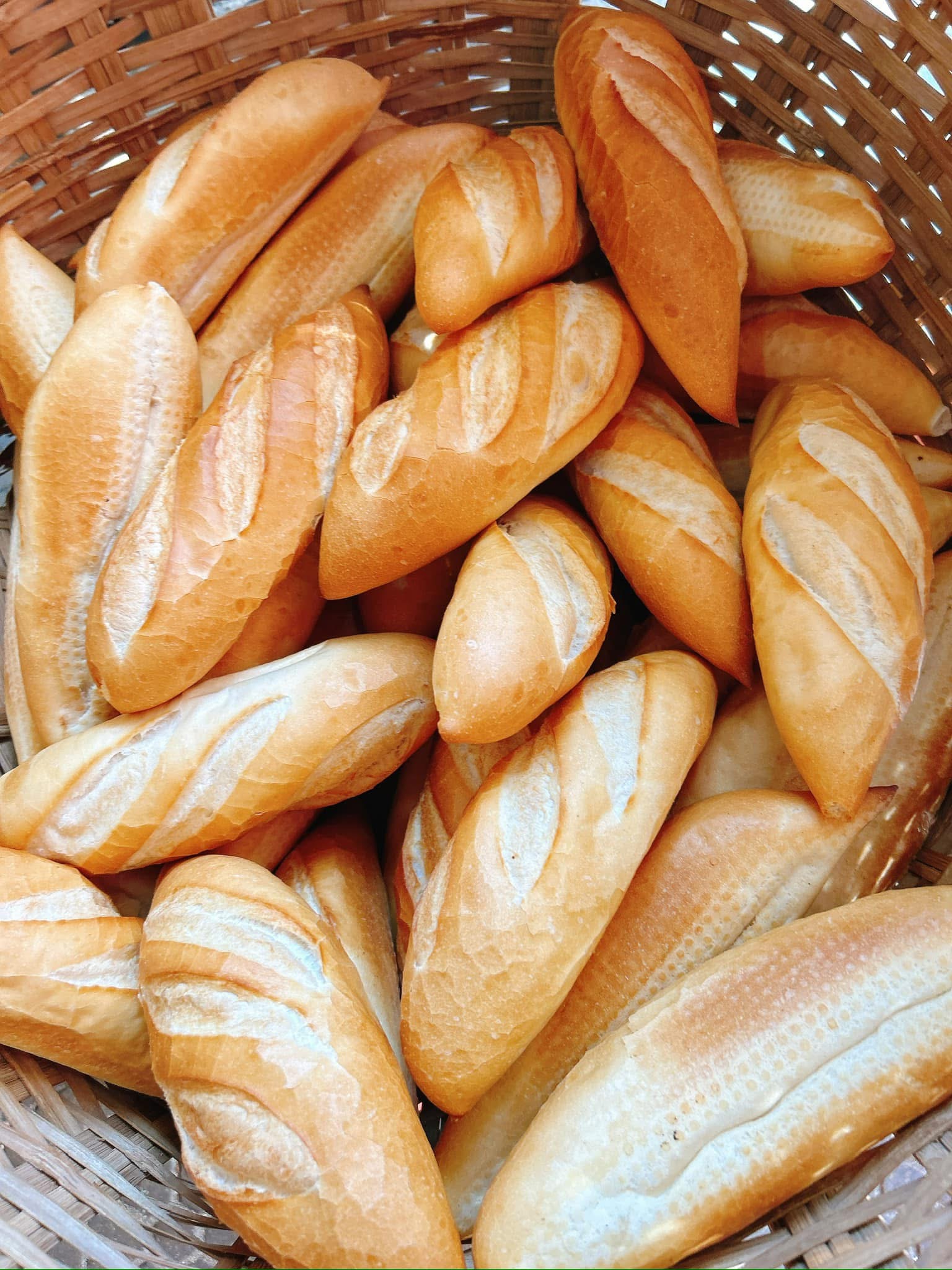 Bánh mì vàng giòn chuẩn vị